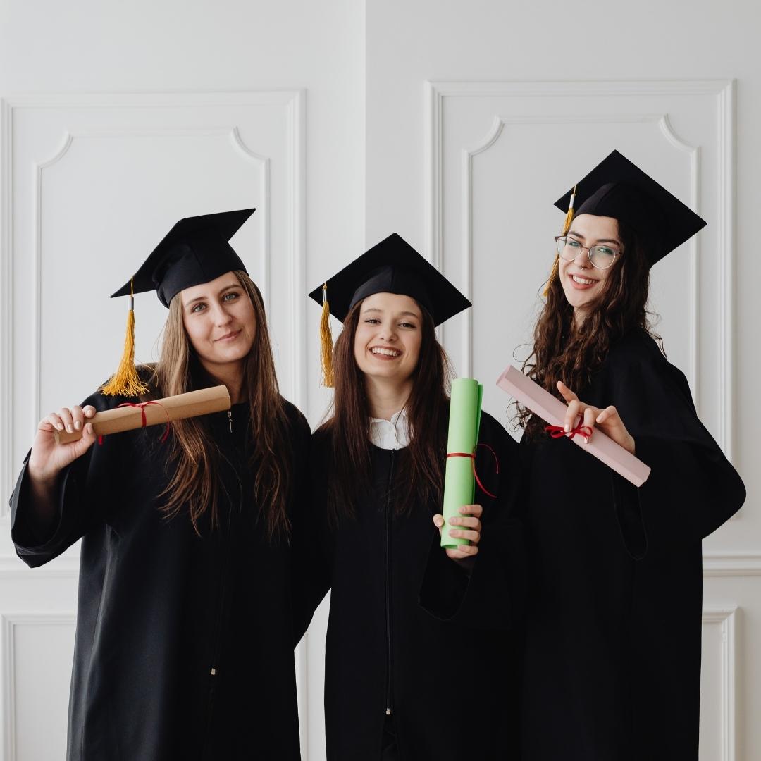 Dwie główne uczelnie na Malcie: Uniwersytet Maltański oraz MCAST