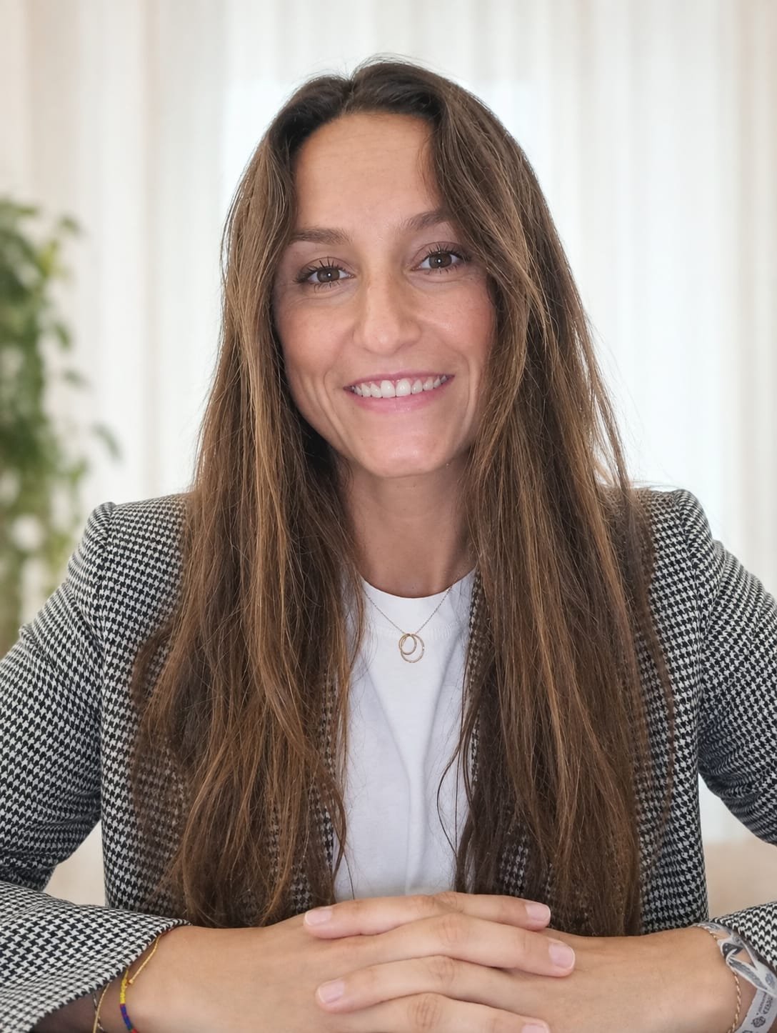 Isabel - EduWorld - asesor educativo